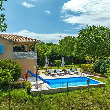 Casa Karnevali Ferienhaus Žminj