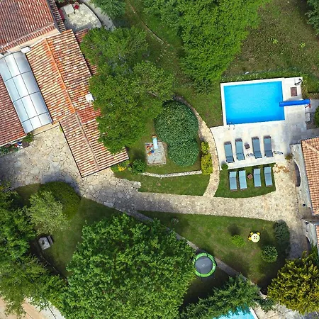 Casa Karnevali *