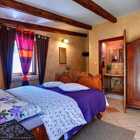 Ferienhaus Casa Karnevali Žminj