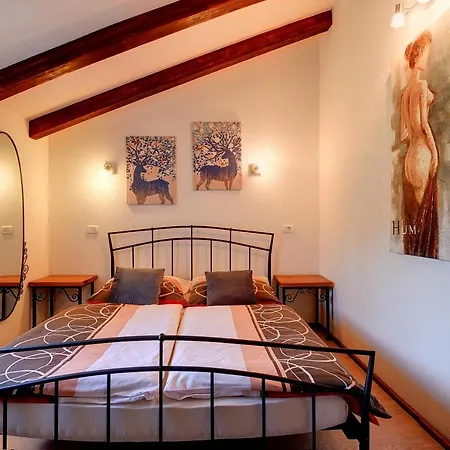Casa Karnevali Holiday home